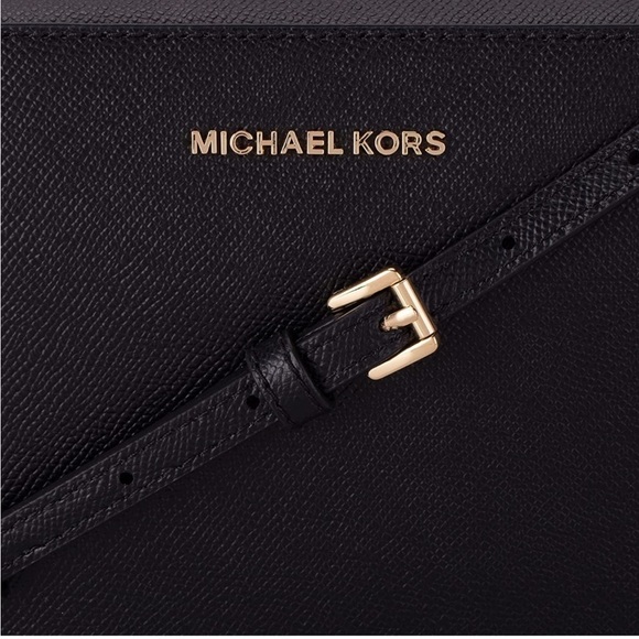 Michael Kors Cross-Body Bag Purse Jet Set - Picture 4 of 11